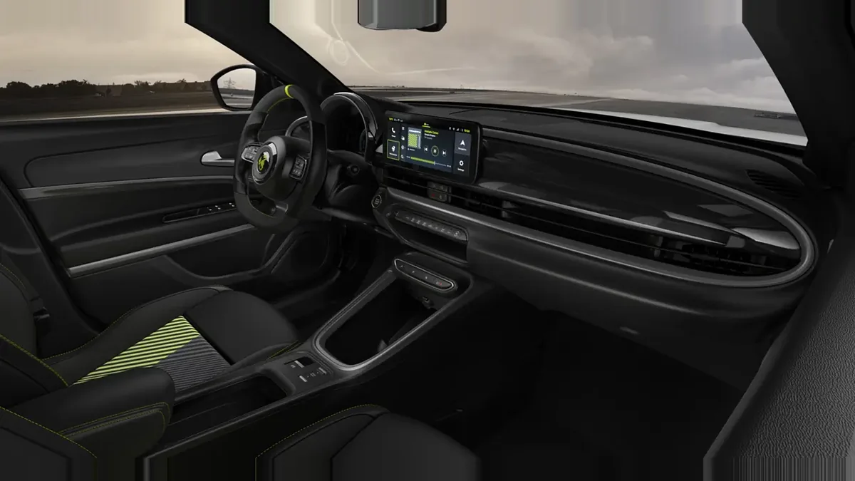 Abarth 600e Turismo en renting — Interior