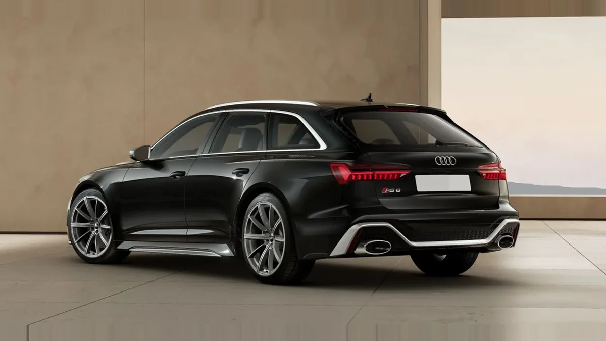Audi RS6 Avant TFSI Quattro en renting — Trasera