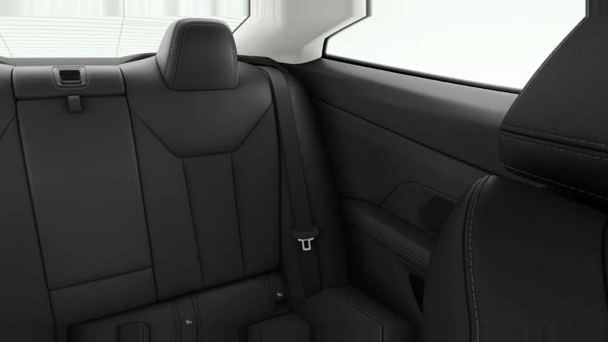 BMW Serie 4 420i Coupé en renting — Trasera