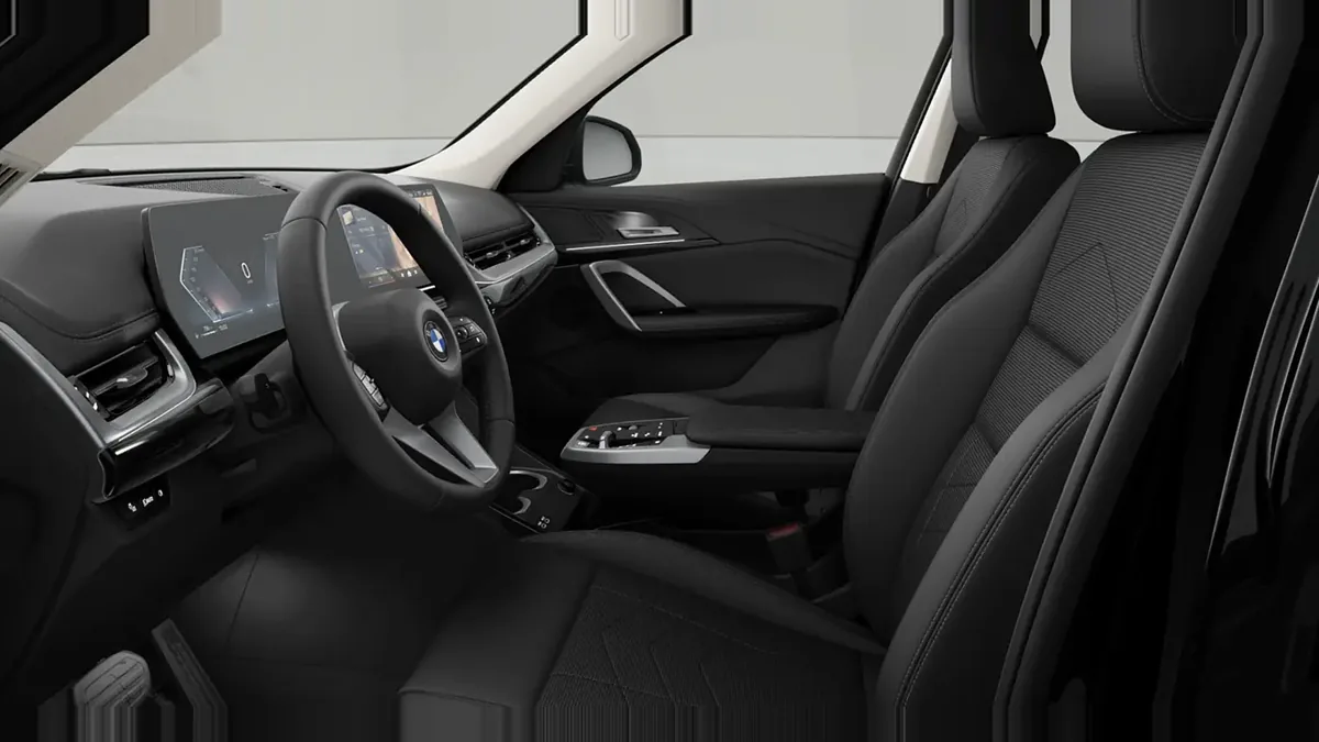 BMW X1 sDrive20d xLine 120kW en renting — Interior