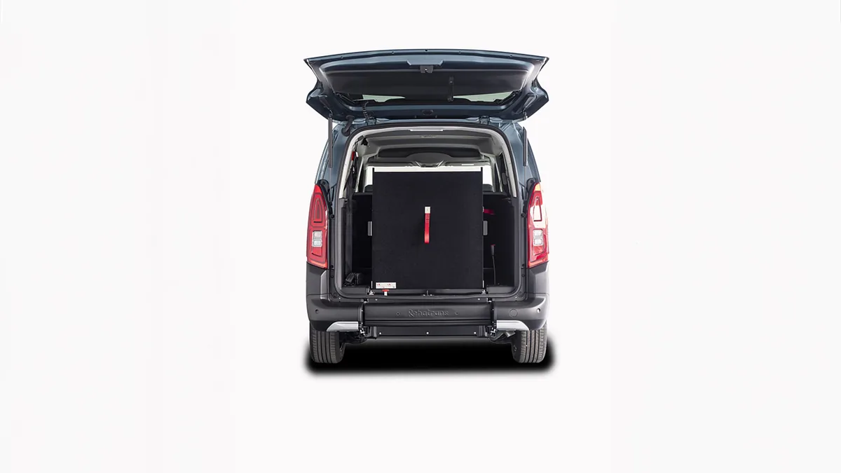 Citroën Berlingo Talla XL BlueHDi 100 YOU L2 N1 Adaptado en renting — vista 6