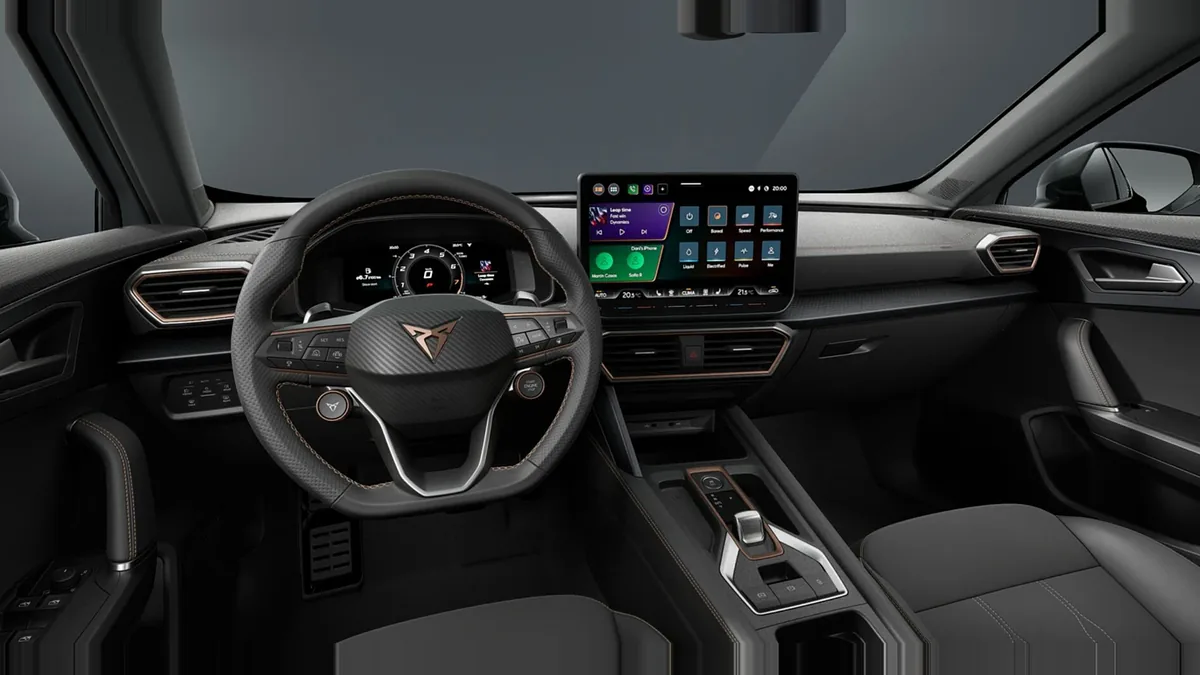 CUPRA Formentor eTSI 1.5 110kW (150CV) DSG 7vel. en renting — Delantera
