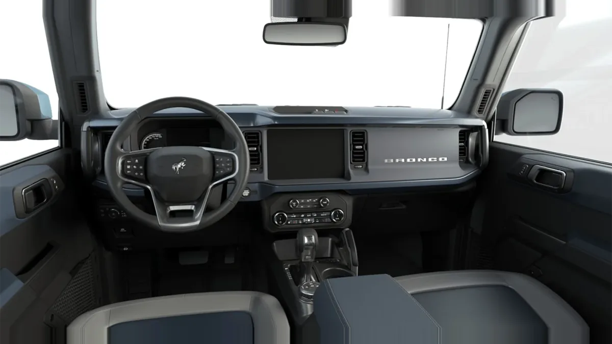 Ford Bronco Outer Banks 2.7 EcoBoost V6 335CV en renting — Delantera