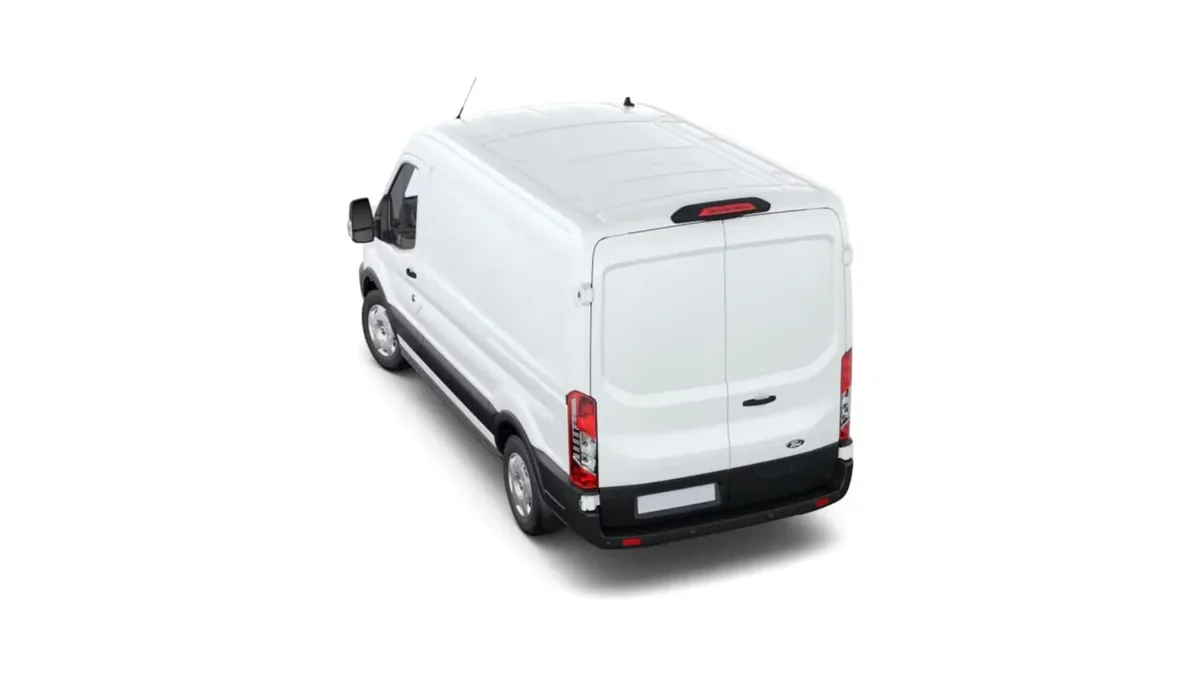 Ford TRANSIT 350 L2 Trend N1 EcoBlue 96kW FWD en renting — Trasera