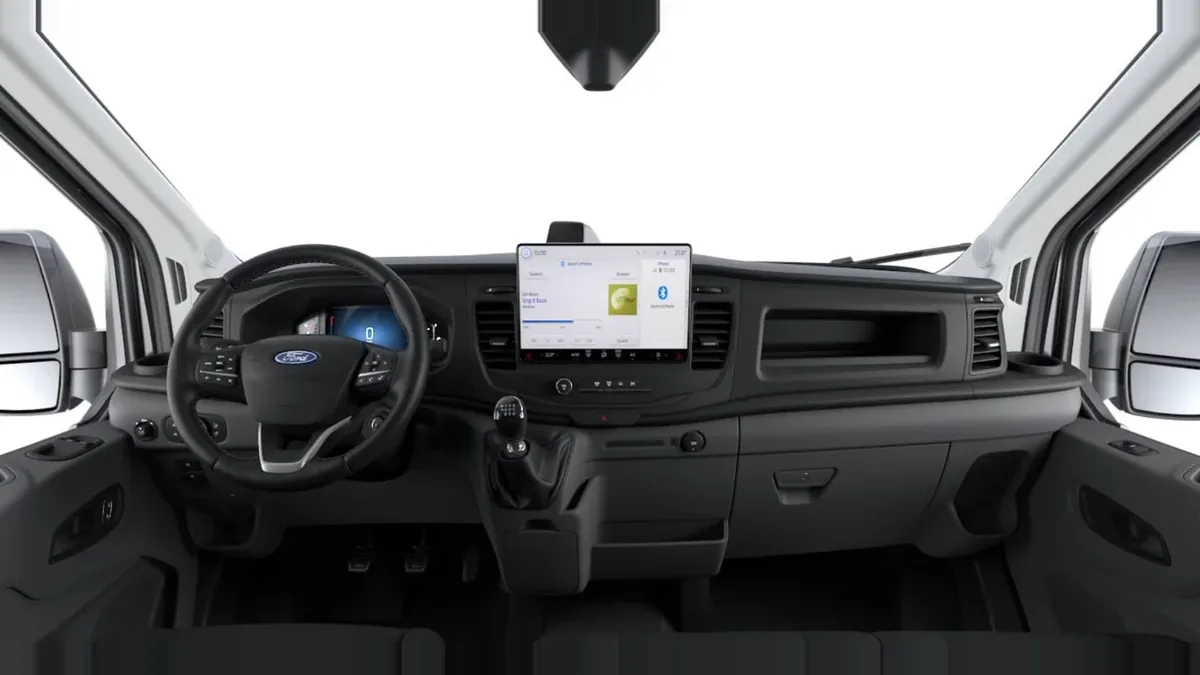 Ford TRANSIT 350 L3 Trend N1 EcoBlue 96kW FWD en renting — Interior