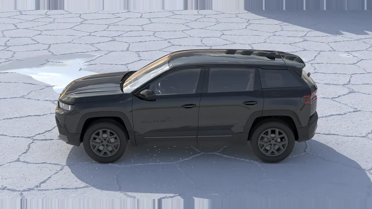 Jeep Compass 1.2 MHEV Altitude 145CV en renting — Lateral