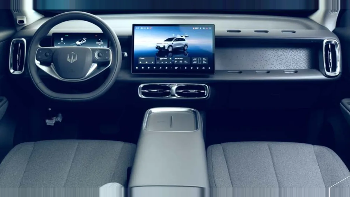 Leapmotor B10 REEV 18.8 kWh Life AT en renting — Interior