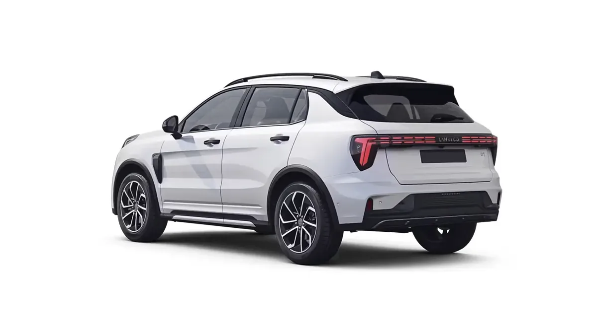 Lynk & Co 01 1.5 PHEV Core en renting — Trasera