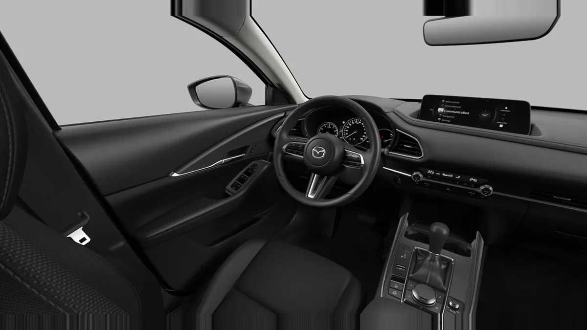 Mazda CX-30 e-SKYACT G MHEV Centre-Line en renting — Delantera