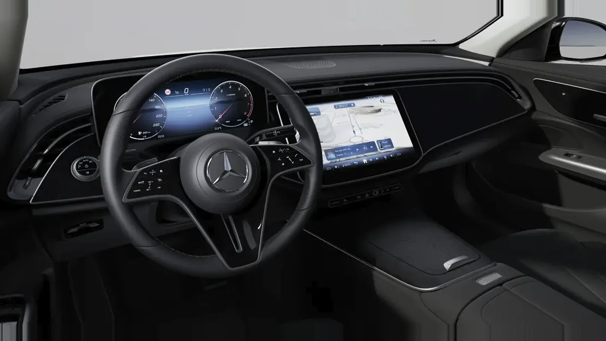 Mercedes-Benz Clase E 200 en renting — Delantera