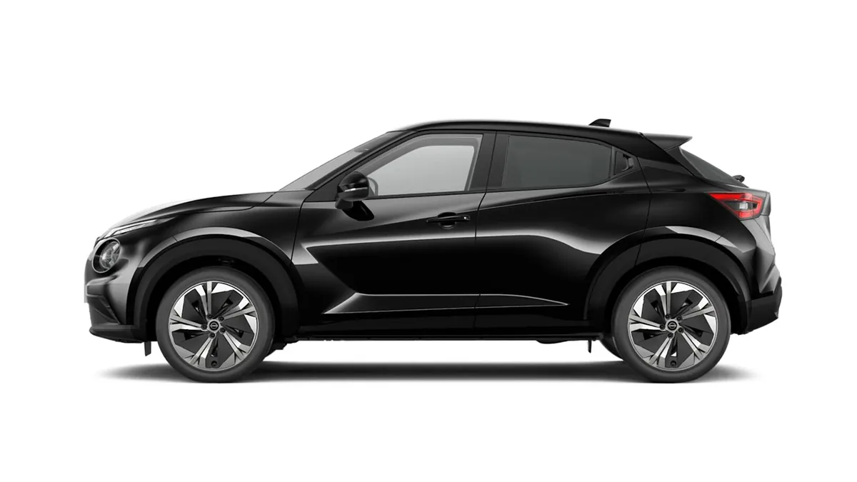 Nissan JUKE HYBRID N-CONNECTA 145CV AUT. en renting — Trasera