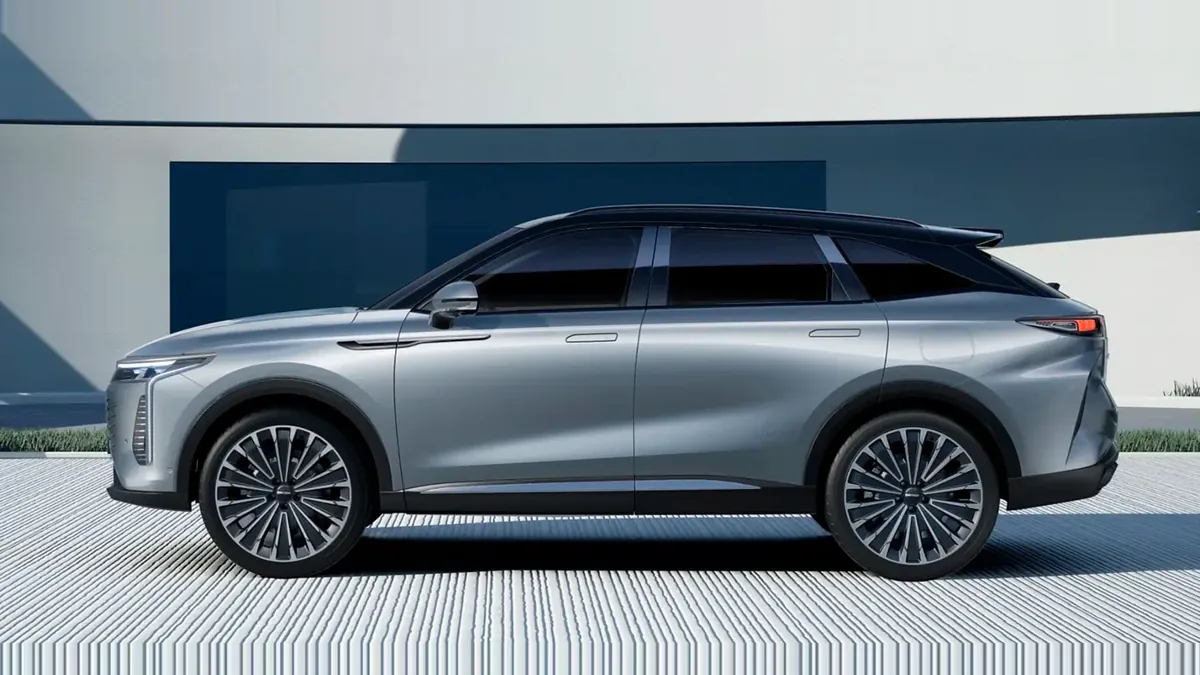 Omoda 9 1.5 TGDI Híbrido Premium 537CV en renting — Delantera