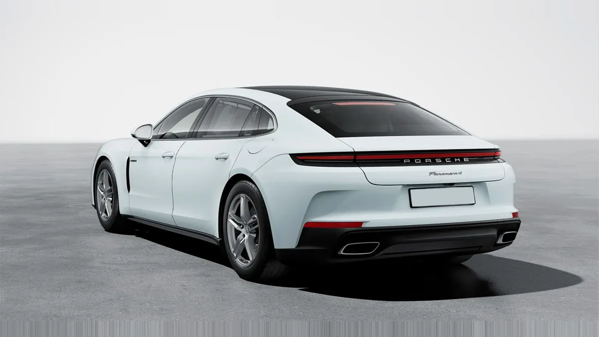 Porsche Panamera 4 E-Hybrid Executive en renting — Trasera
