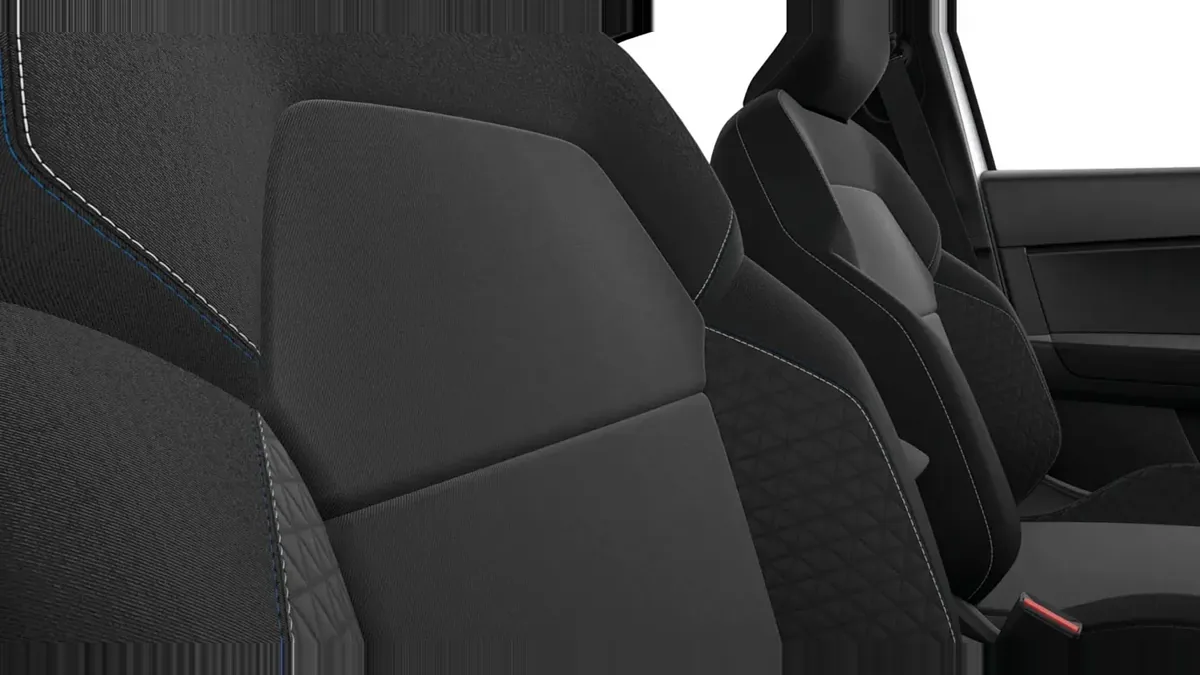 Renault Symbioz Evolution E-Tech Full Hybrid 117kW (160CV) en renting — Interior