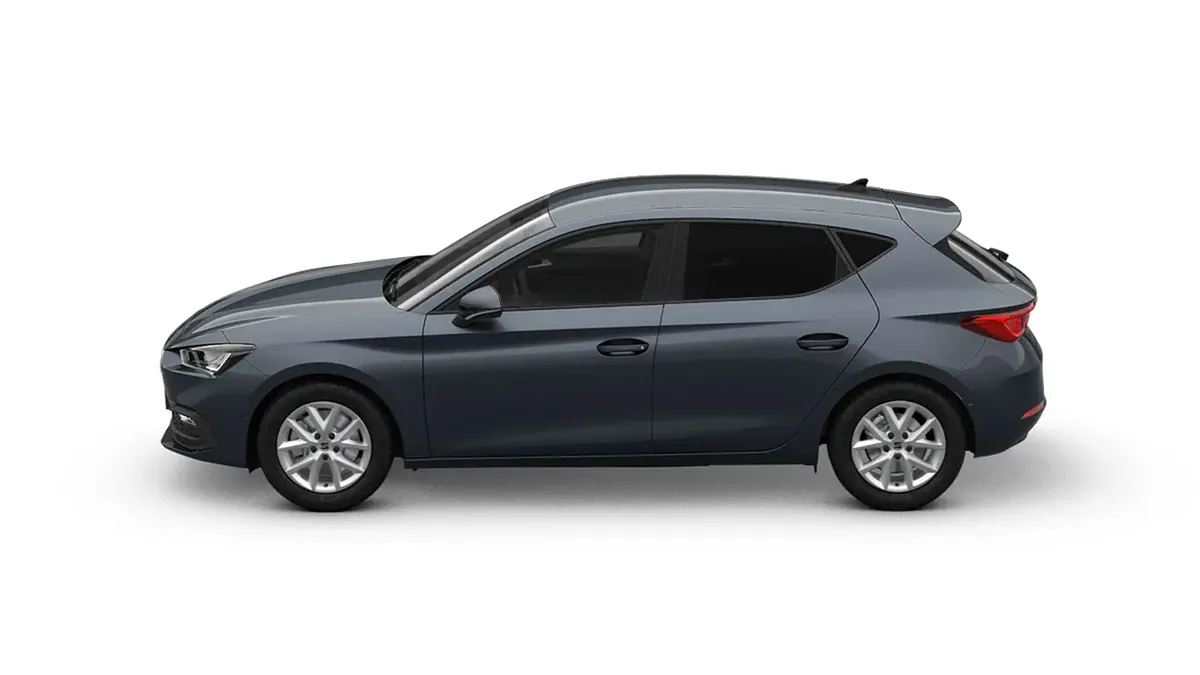 SEAT León 1.5 eTSI (115CV) DSG Style XL en renting — Trasera
