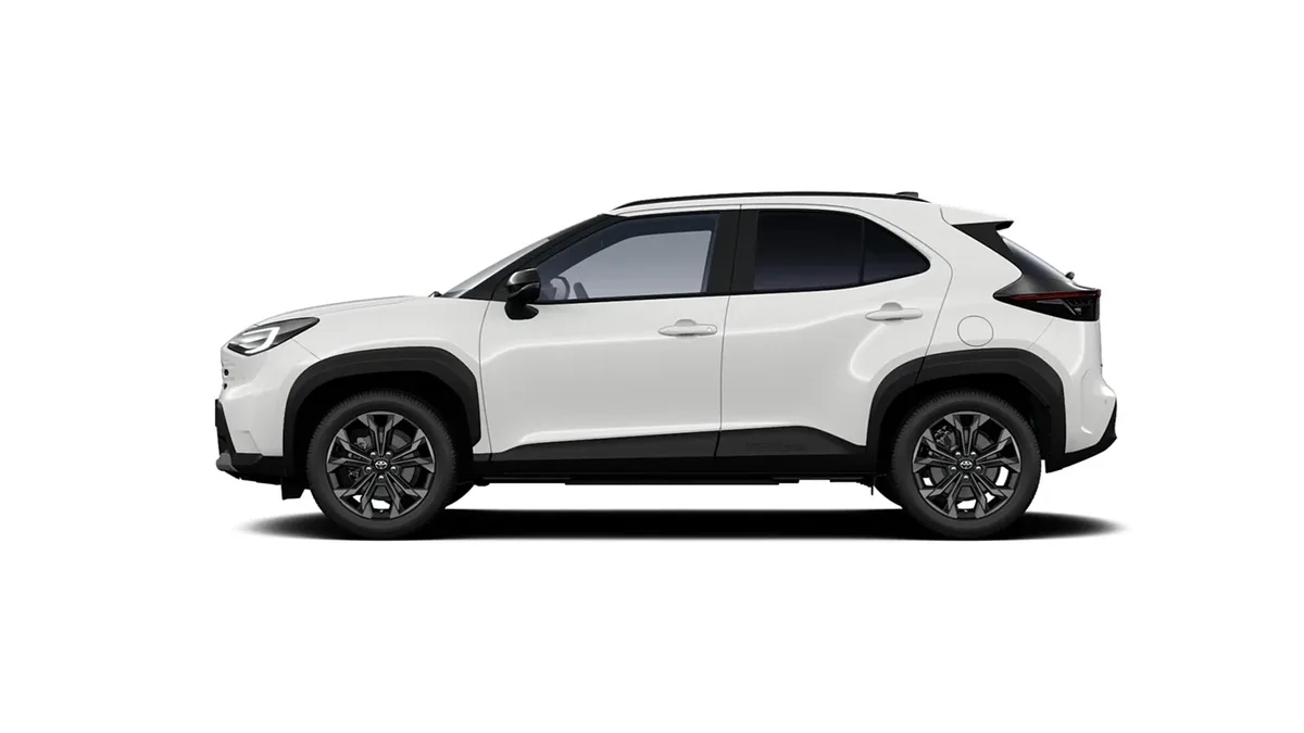 Toyota Yaris Cross 130H e-CVT 5P Active en renting — Delantera