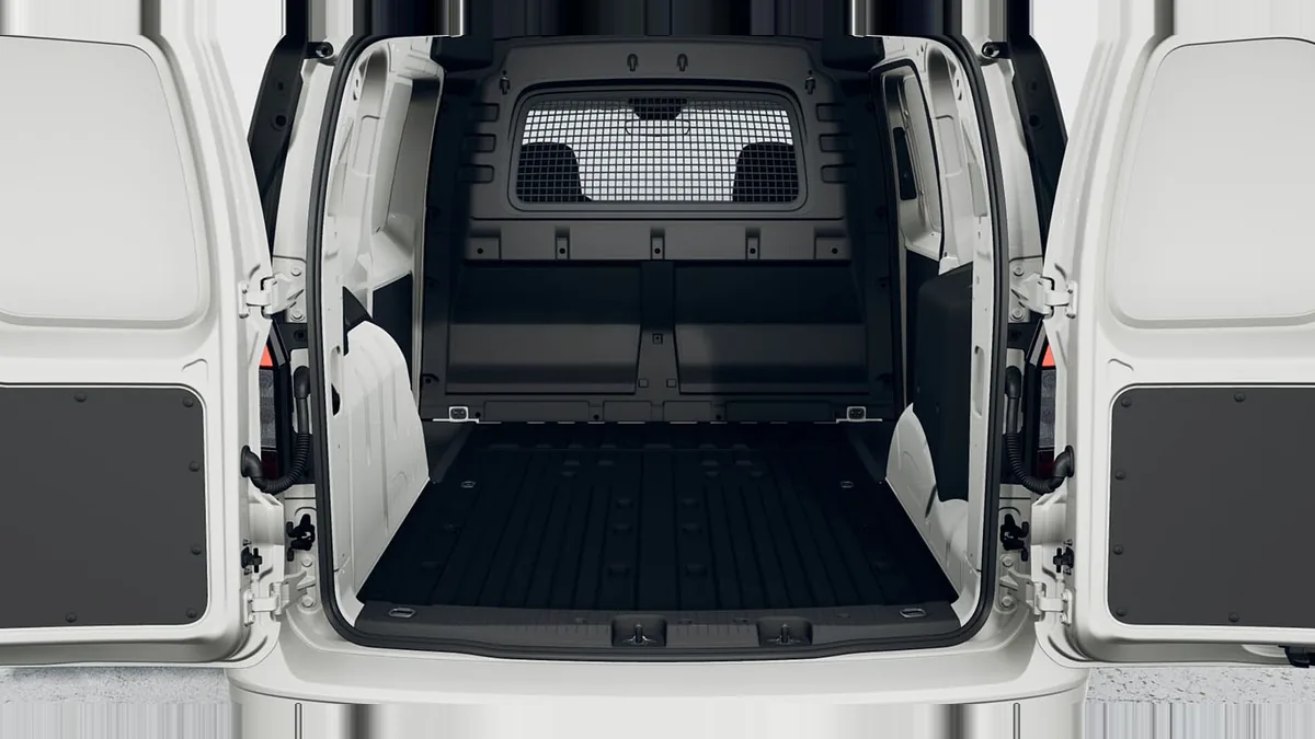Volkswagen Caddy Cargo PHEV 1.5 TSI eHybrid en renting — Interior