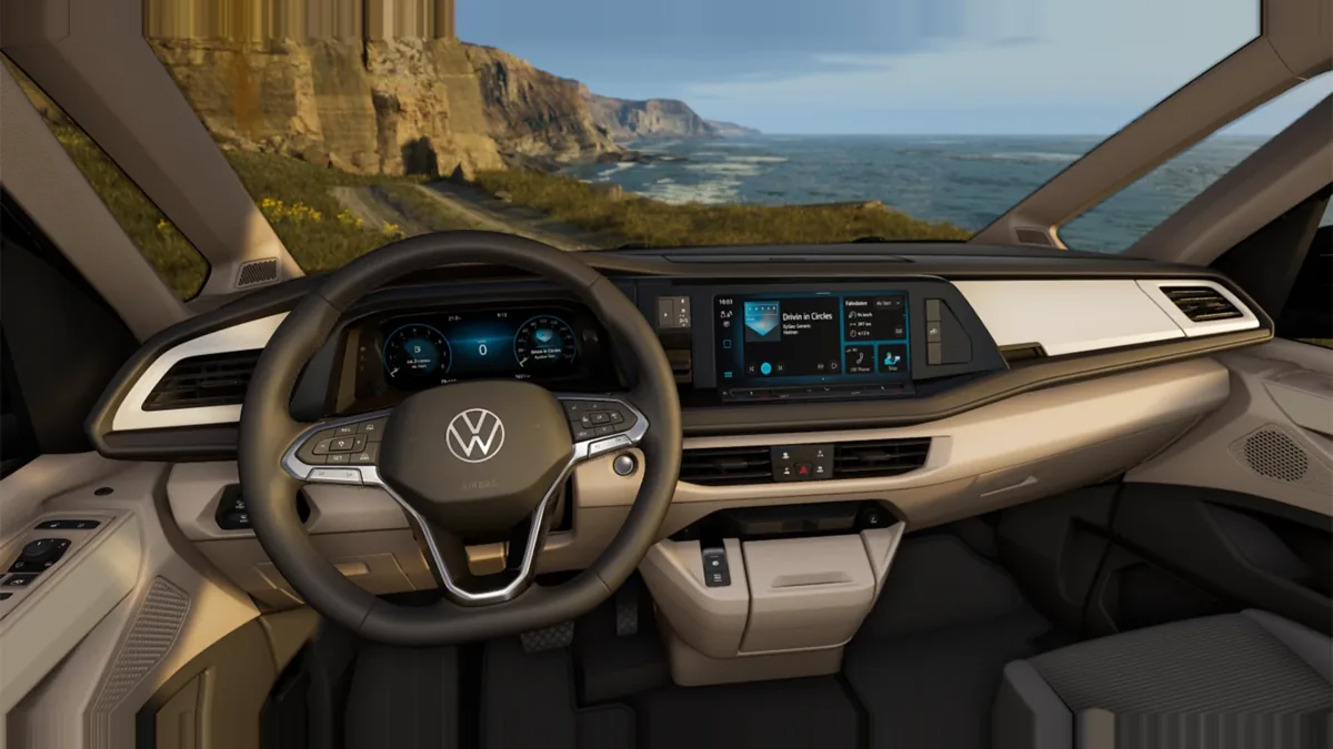 Volkswagen California Beach Tour 2.0 TDI 110kW (150CV) DSG en renting — Delantera