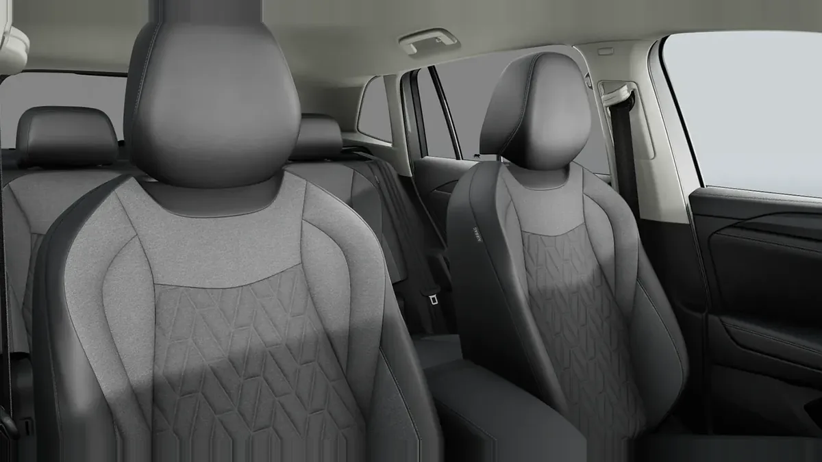 Volkswagen Tiguan "Más" 2.0 TDI DSG en renting — vista 8